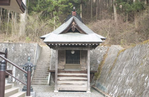 心の絆深めるモダン位牌の魅力